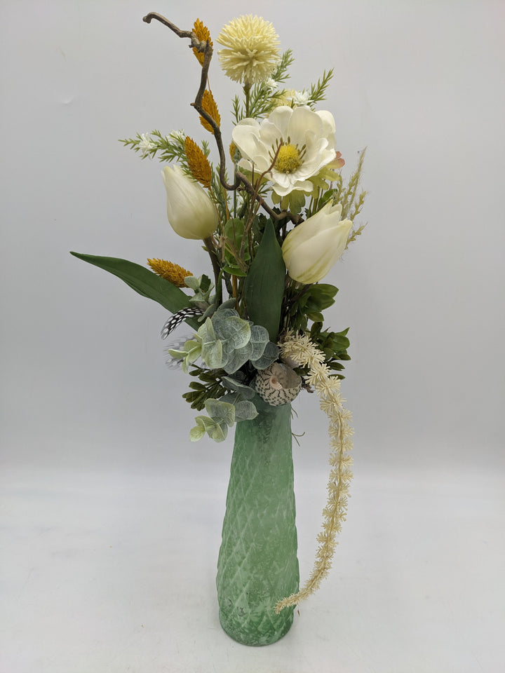 Frühlingsgesteck Vase Tulpen Anemone weiss grün