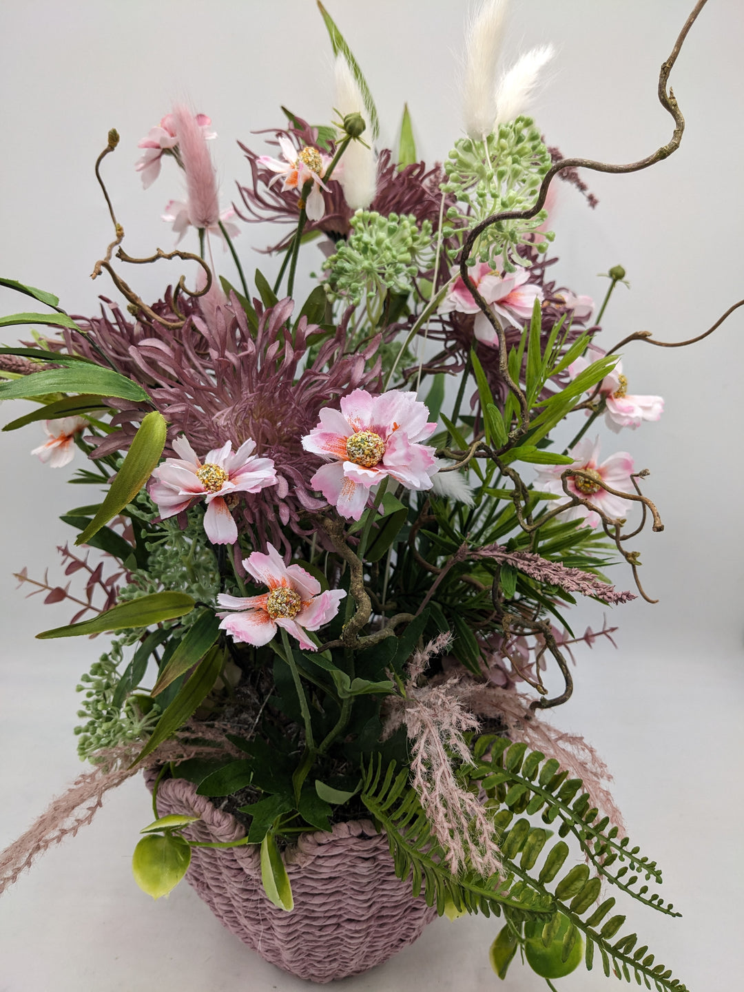 Frühlingsgesteck Gräser Faru lila rosa