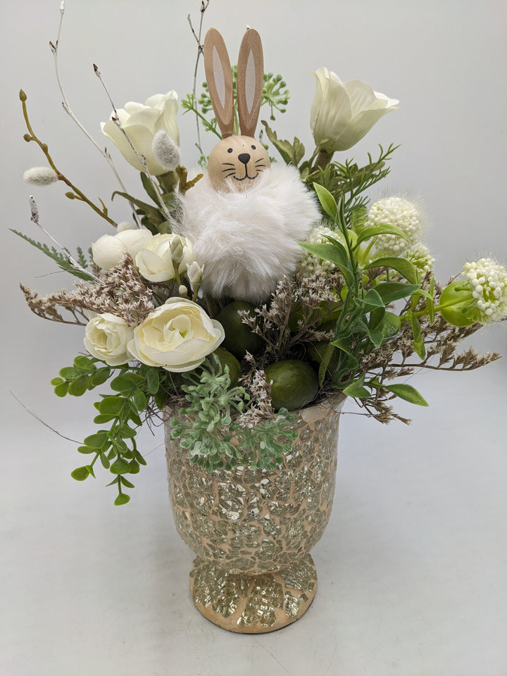 Ostergesteck Frühlingsgesteck Anemone Ranunkel weiss