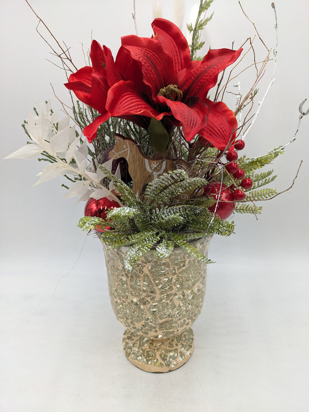 Wintergesteck Amaryllis Schaukelpferd rot