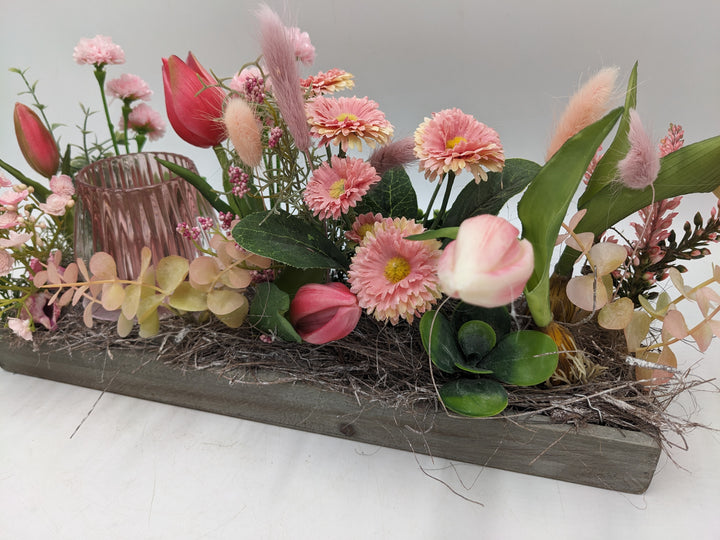 Frühlingsgesteck Tulpen Teelicht, Bellis rosa