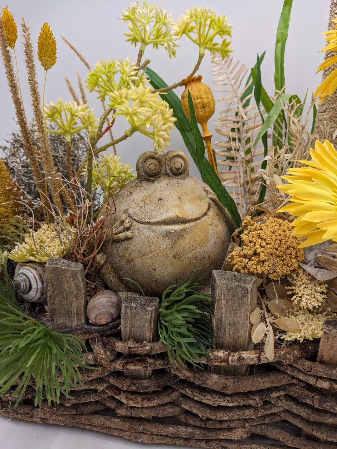 Sommergesteck Frisch Gräser gelb