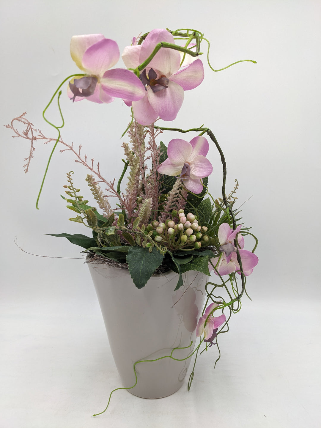 Sommergesteck Orchidee rosa grau