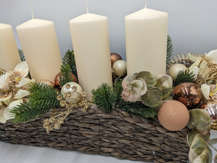 Weihnachtsgesteck Amaryllis gold braun creme