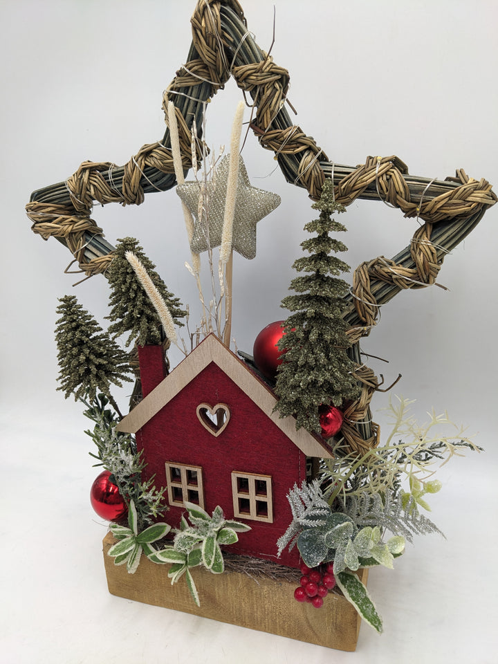 Wintergesteck Weihnachtsgesteck LED Stern Haus Tannen silber