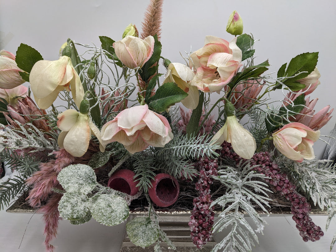 Wintergesteck Silberschale Gräser rosa geeist