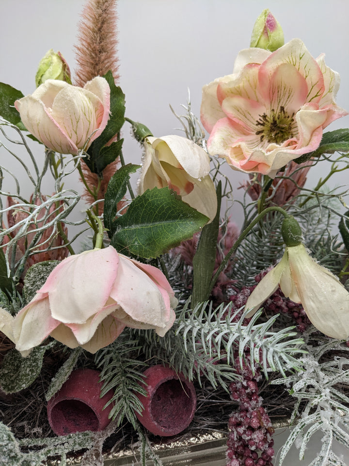 Wintergesteck Silberschale Gräser rosa geeist