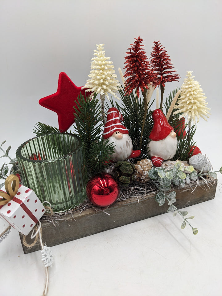Weihnachtsgesteck Teelicht Bäume Pilze rot grün