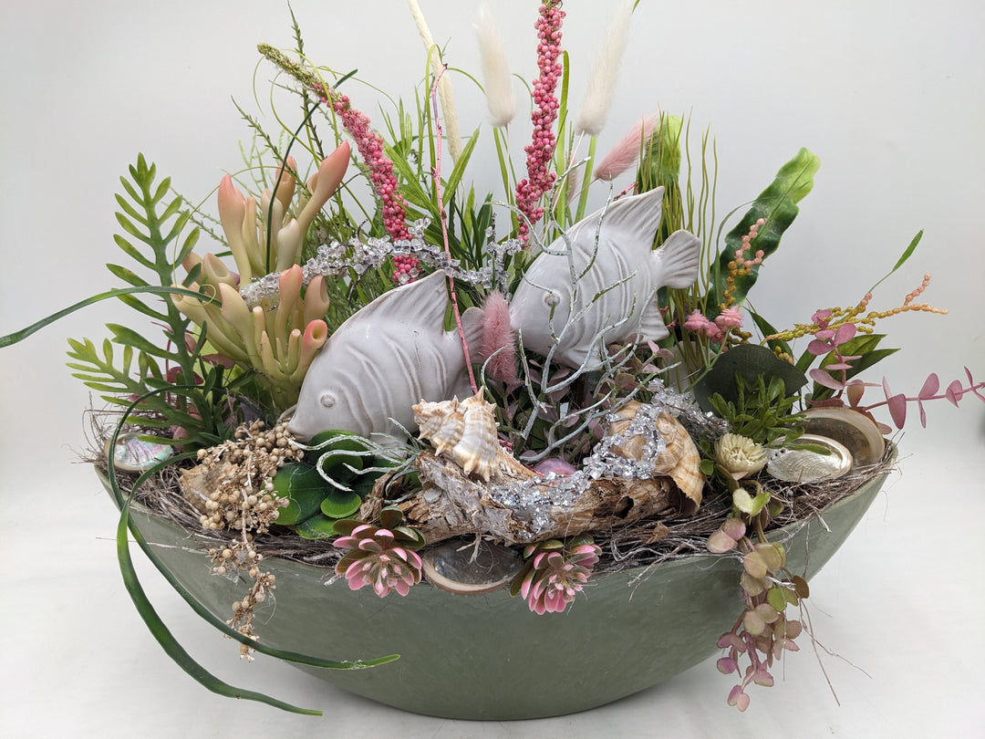 Sommergesteck Fische Gräser Schnecke maritim