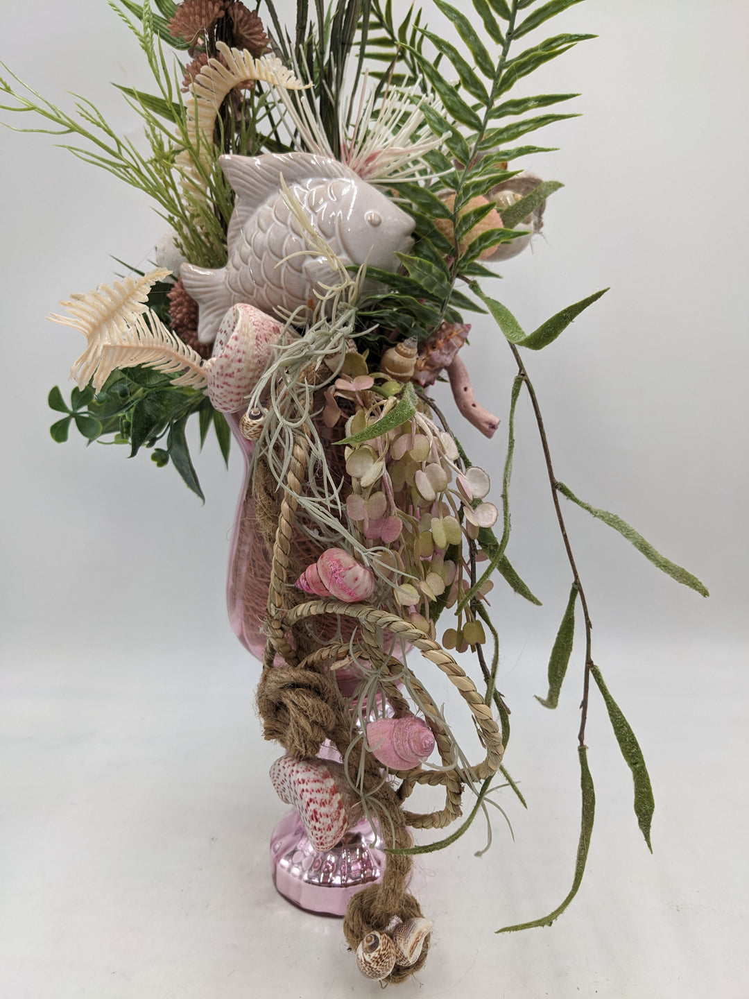 Sommergesteck Fisch Gräser Sedum maritim rosa