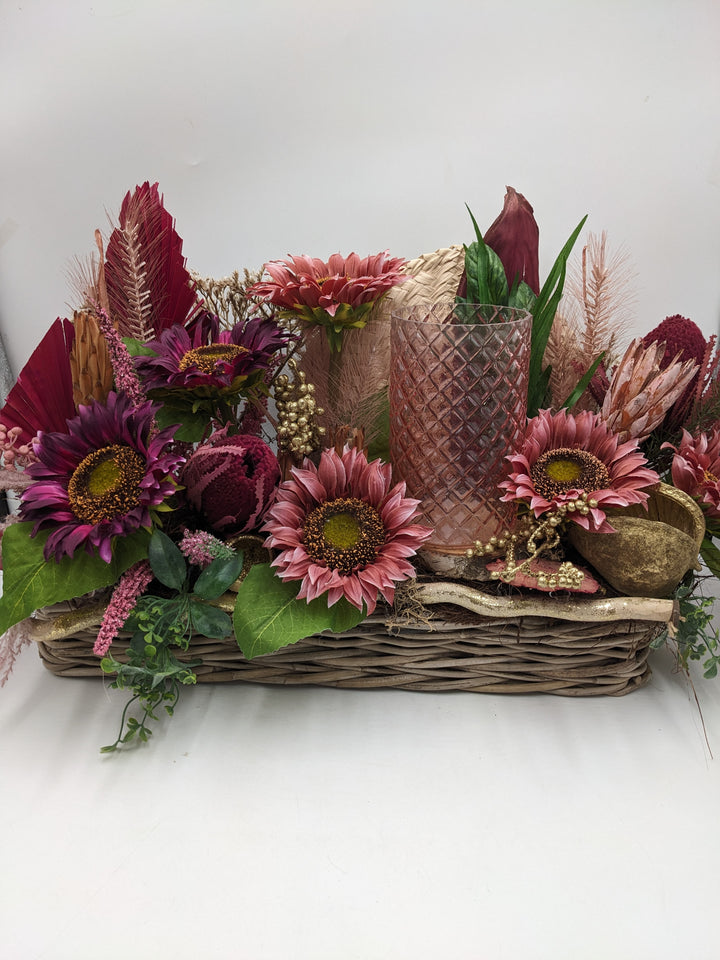 Sommergesteck Sonnenblumen Teelicht rosa