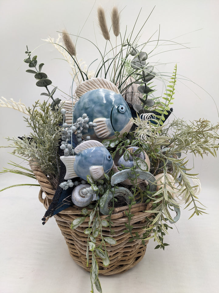 Sommergesteck Fische Gräser maritim blau