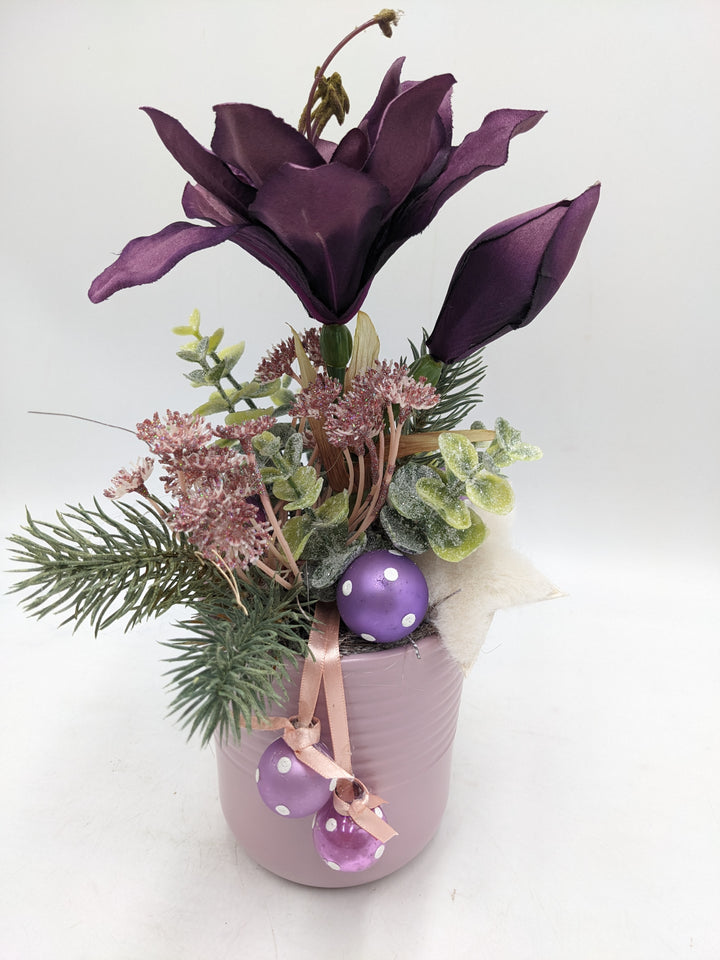 Wintergesteck Amaryllis Stern Kugeln lila