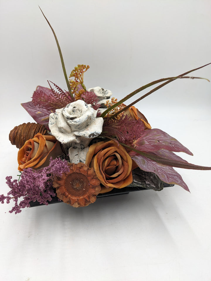 Trauergesteck Rosen orange lila