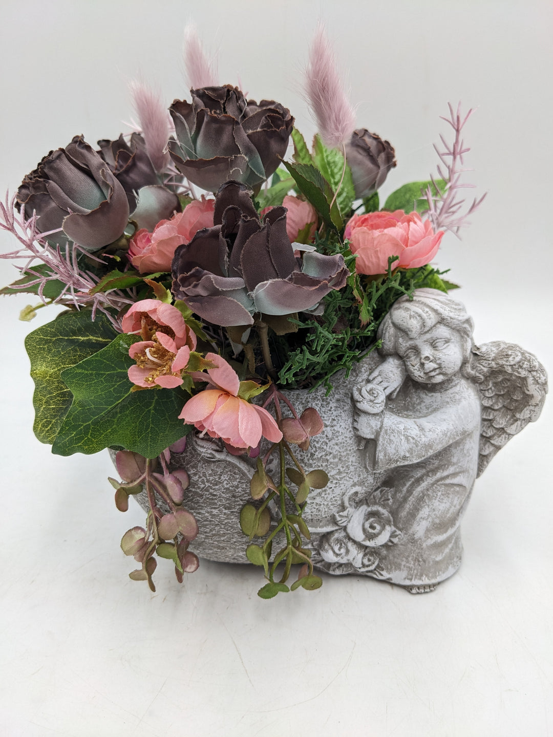 Trauergesteck Engel Rosen lila rosa