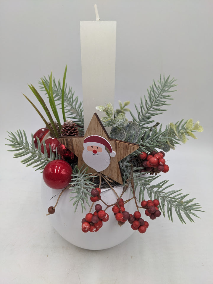 Weihnachtsgesteck Beeren Pilze Stern rot weiss