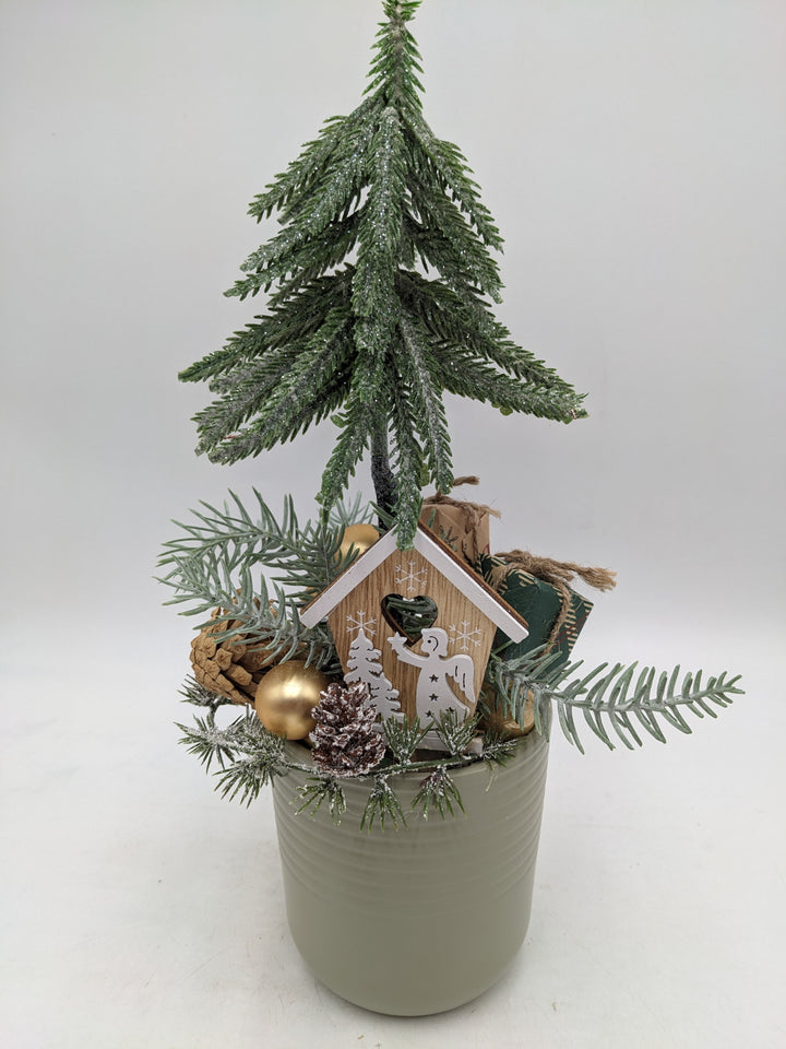 Weihnachtsgesteck Baum Geschenke mint gold
