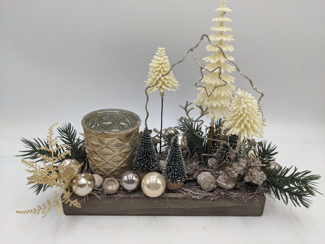 Wintergesteck Teelicht Bäume creme