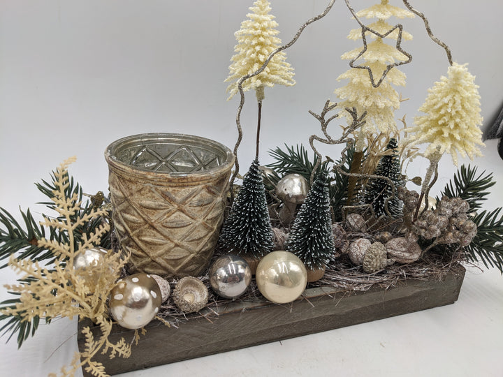 Wintergesteck Teelicht Bäume creme