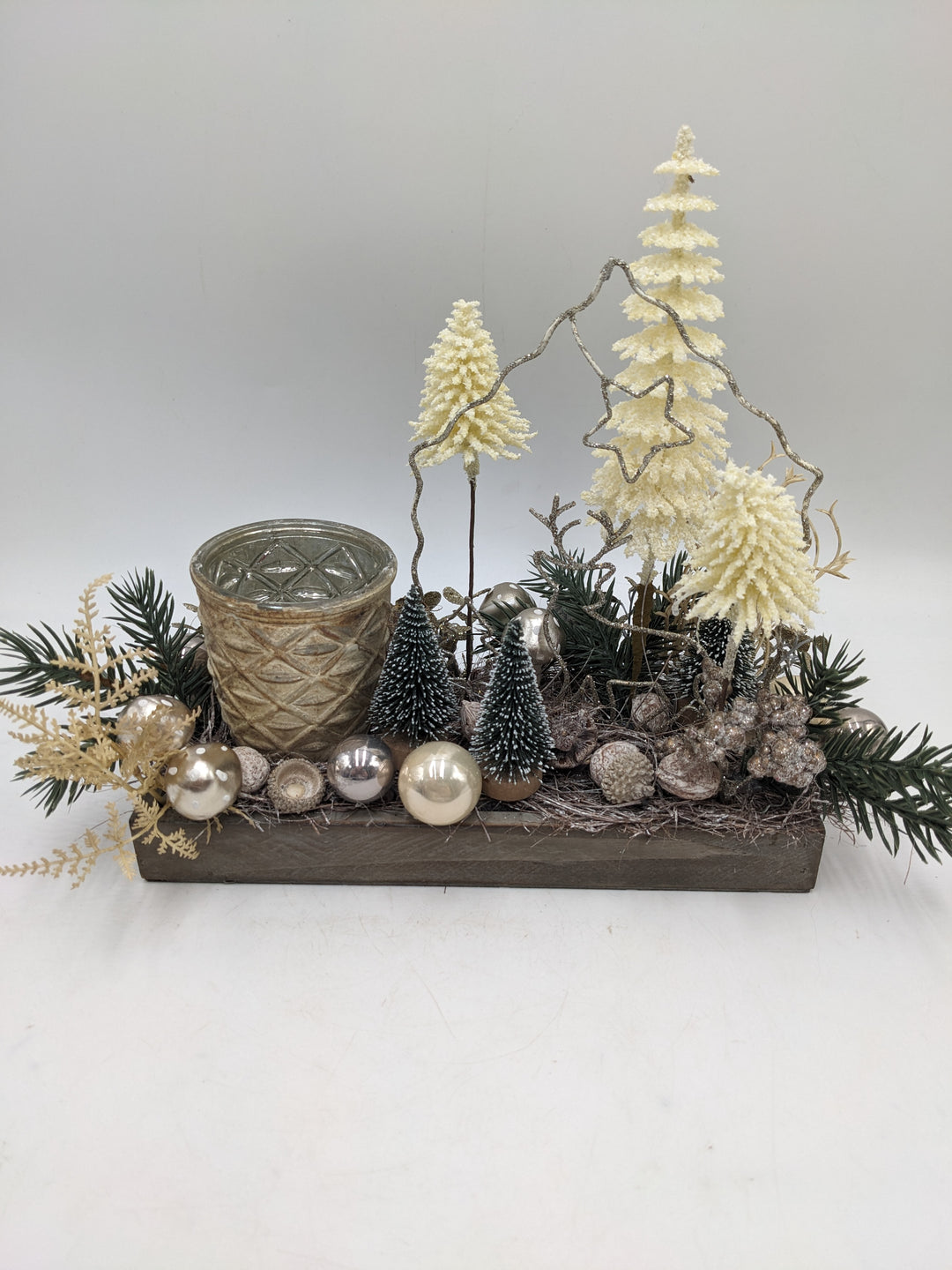 Wintergesteck Teelicht Bäume creme