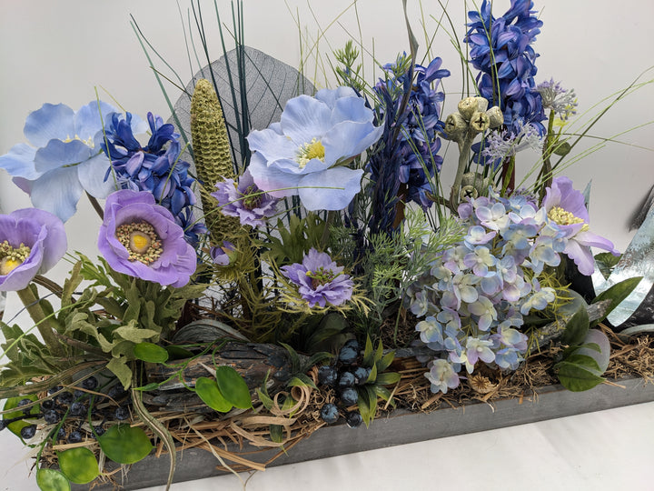 Frühlingsgesteck Teelicht lila blau