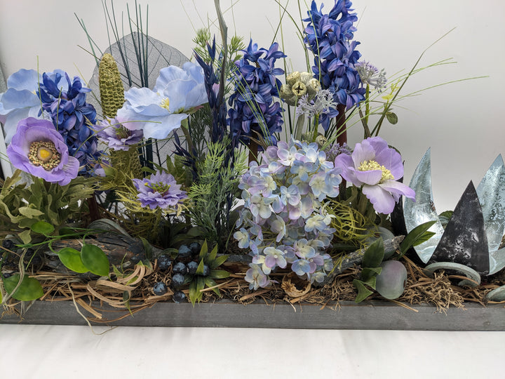 Frühlingsgesteck Teelicht lila blau