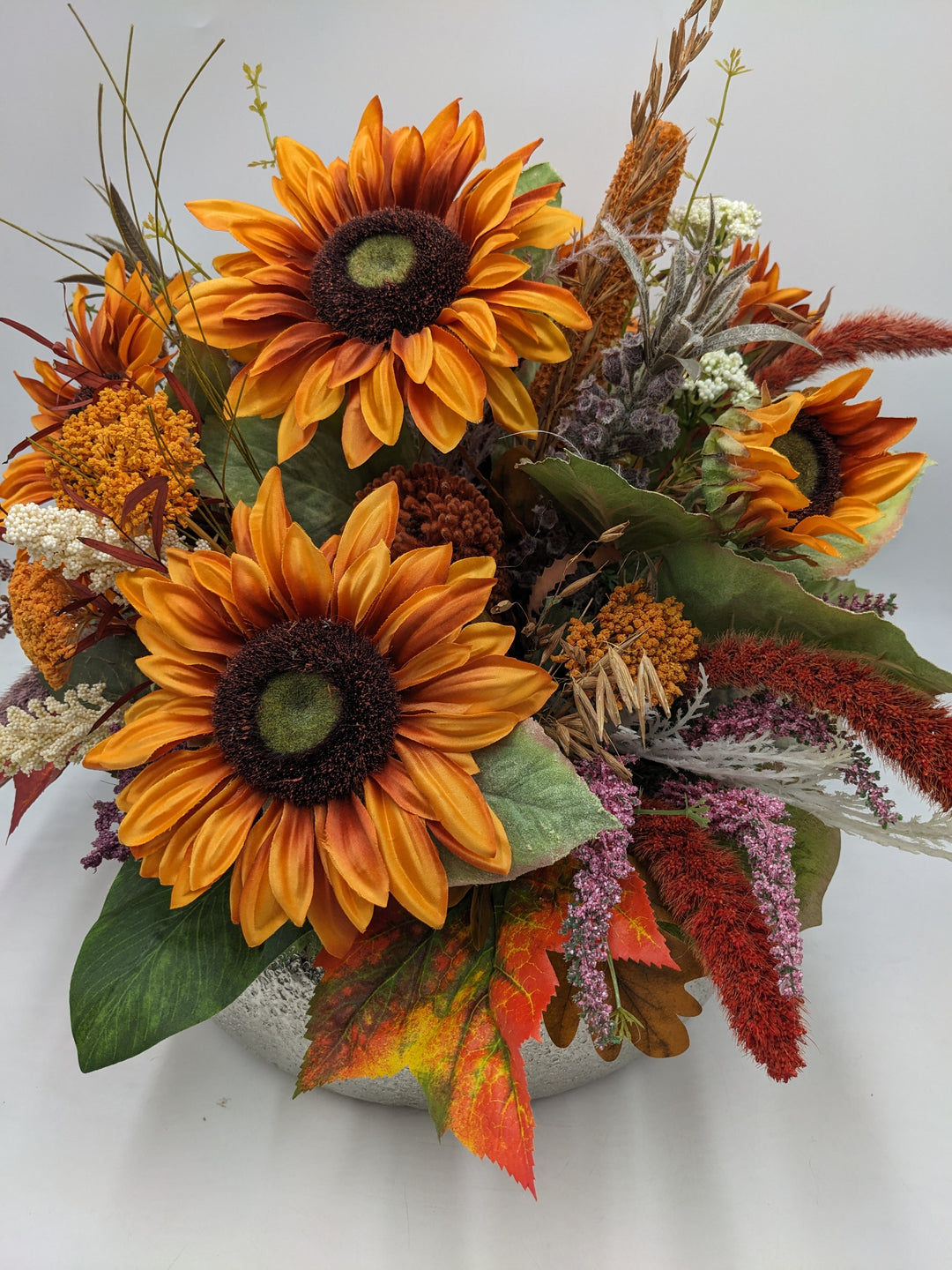 Herbstrgesteck XXL Sonnenblumen orange lila