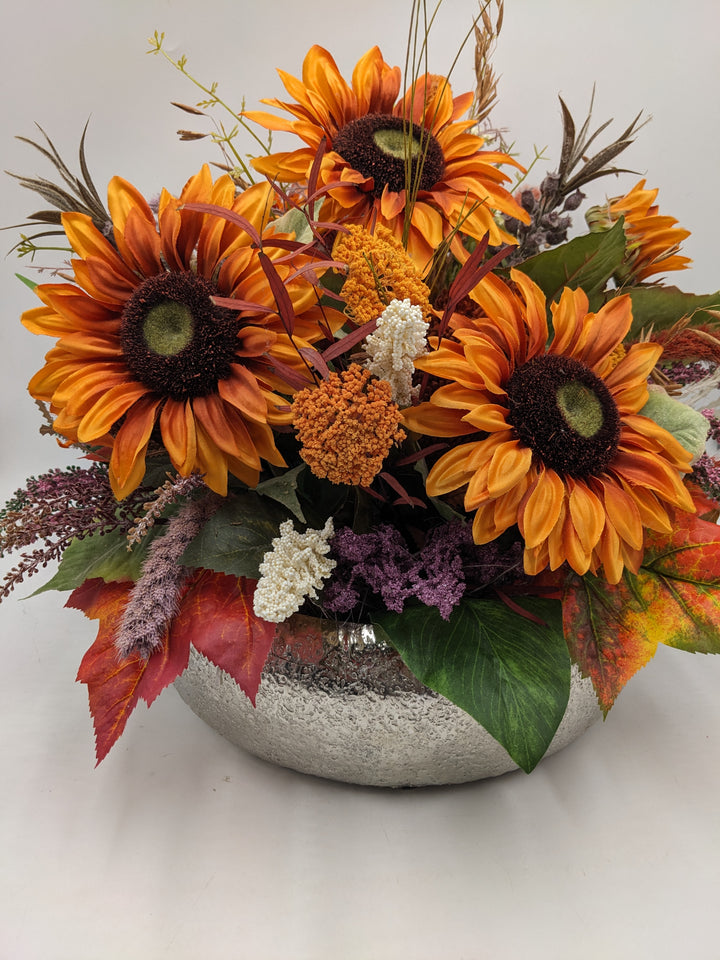 Herbstrgesteck XXL Sonnenblumen orange lila