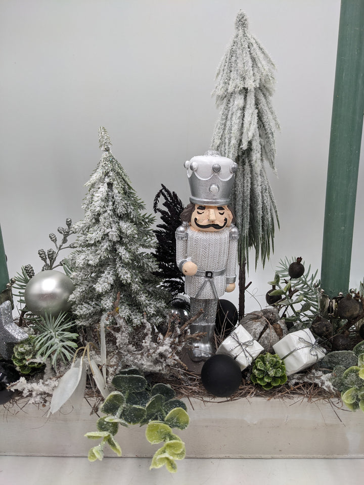 Weihnachtsgesteck Salbei Bäume silber