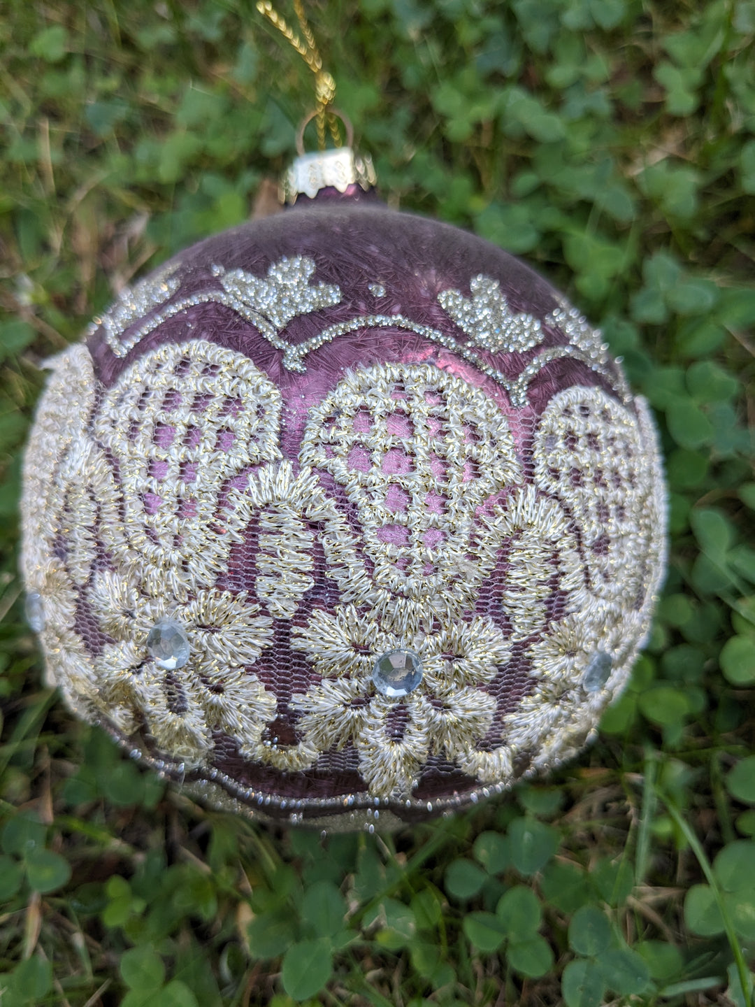 Weihnachtskugel Flieder Goodwilll Spitze