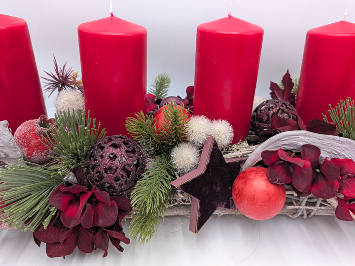 Adventsgesteck Stern Hortensie rot