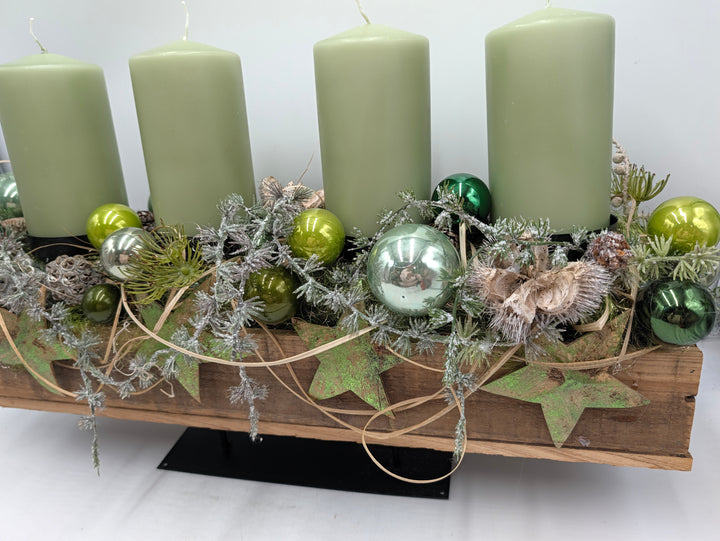 Adventsgesteck Sterne Zapfen