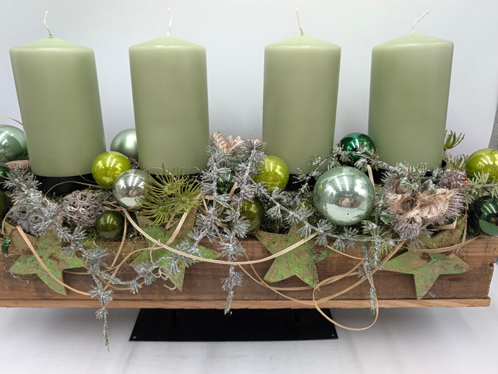 Adventsgesteck Sterne Zapfen