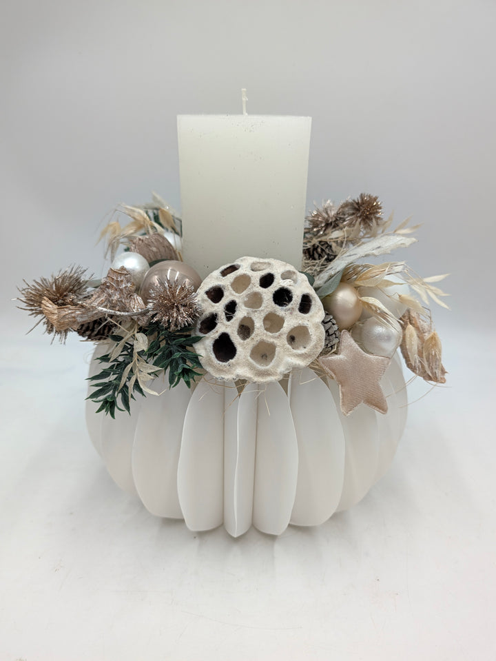 Wintergesteck Stern Zapfen creme weiss