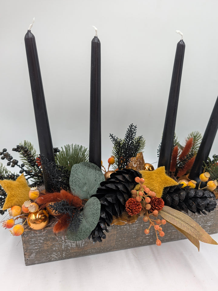 Adventsgesteck Gräser ZApfen occer schwarz