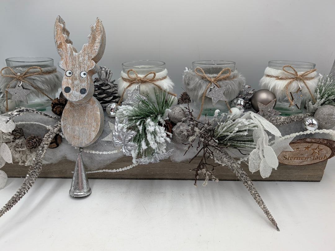 Weihnachtsgesteck Elch Teelichter Zapfen silber