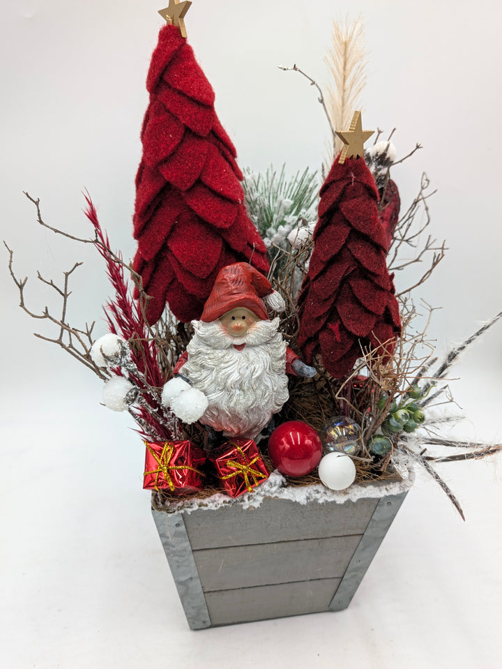 Weihnachtsgesteck Bäume W-Mann rot