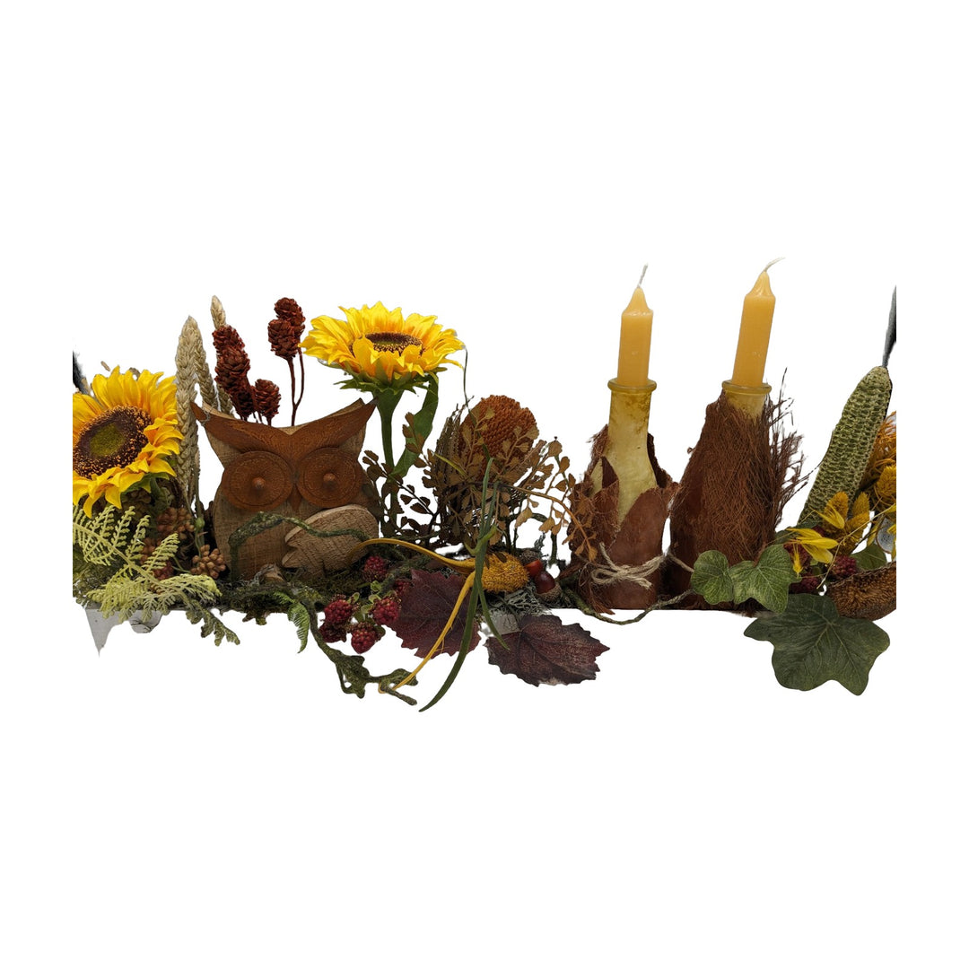 Freigestellt Herbstgesteck Kerzen Flaschen Eule Maiskolben Sonnenblumen gelb