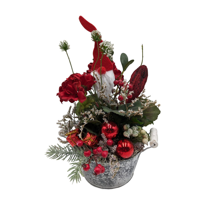 Freigestellt Weihnachtsgesteck Wichtel Kugeln Geschenke Beeren Tanne rot
