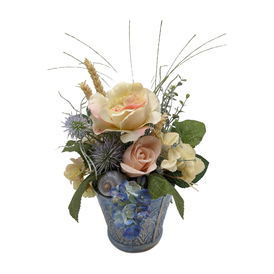 Freigestellt Sommergesteck Rosen Distel Gräser Schnecke blau apricot