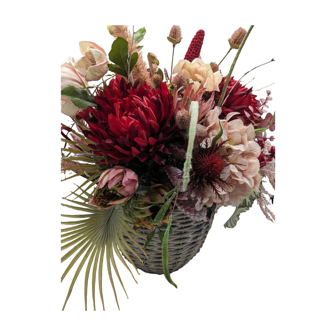Freigestellt Herbstgesteck Chrysantheme Hortensie Protea Gräser rot rosa