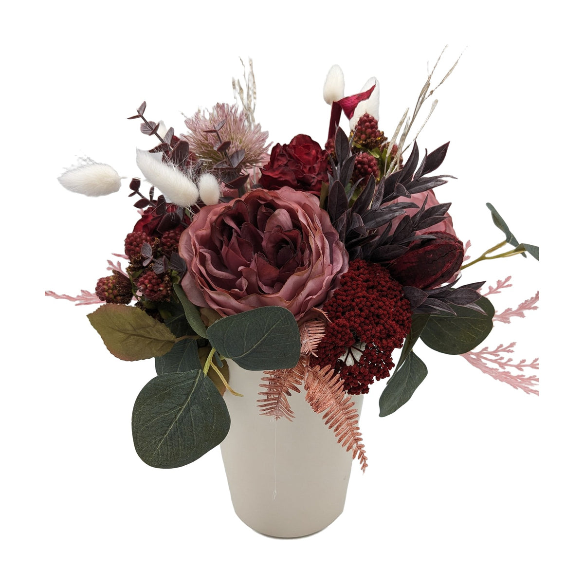 Freigestellt Herbstgesteck Rosen Himbeeren Eukalyptus altrosa bordeaux
