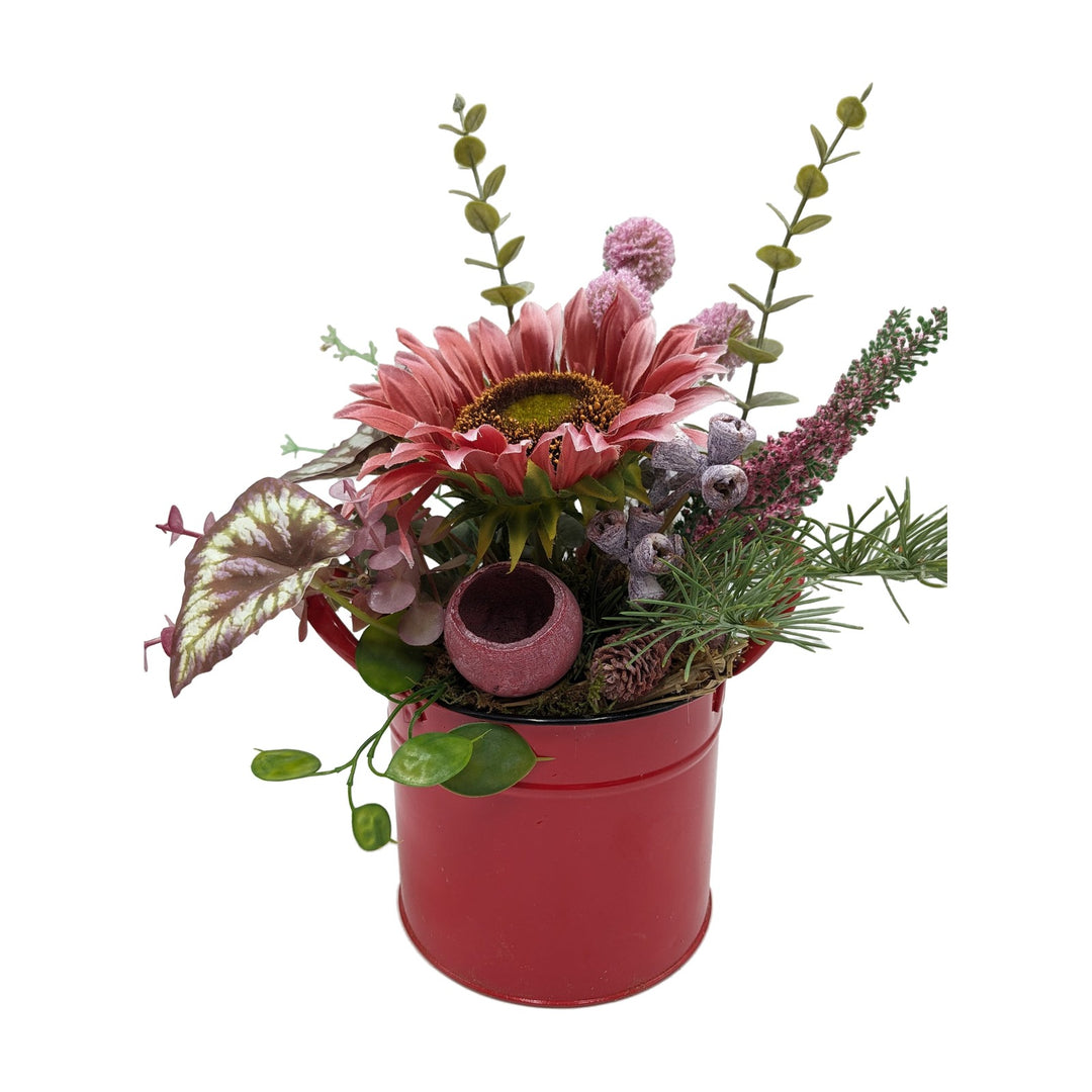 Freigestellt Herbstgesteck Sonnenblume Zapfen Heide rosa rot