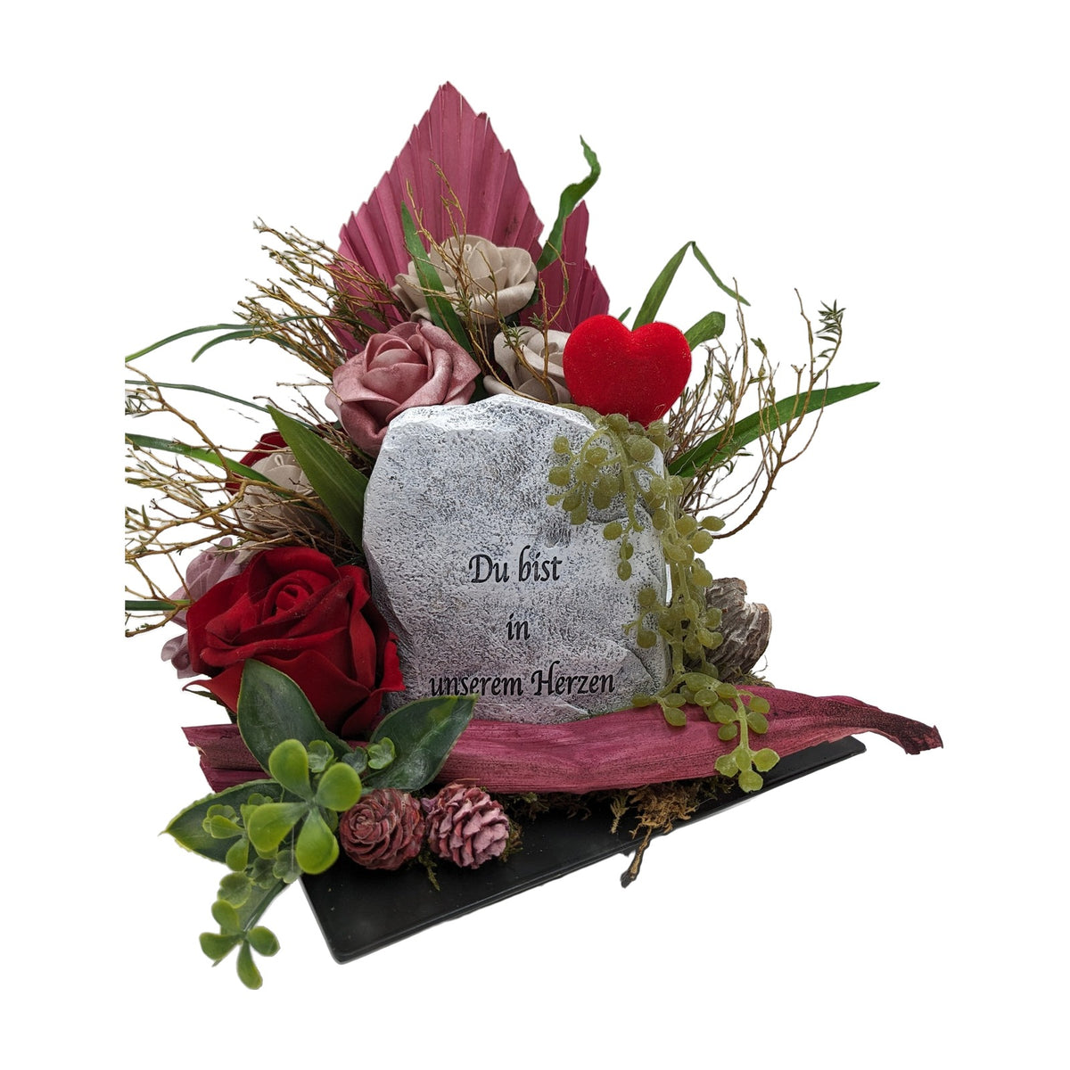 Freigestellt Trauergesteck Herz Zapfen Rosen rot rosa mit Spruchstein