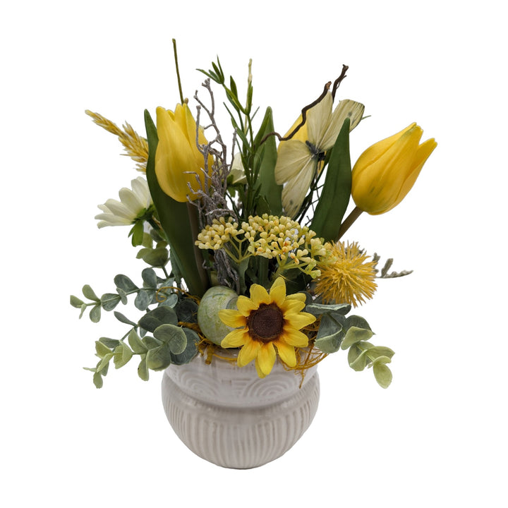 Freigestellt Frühlingsgesteck Tulpen Schmetterling Schnecke gelb weiß