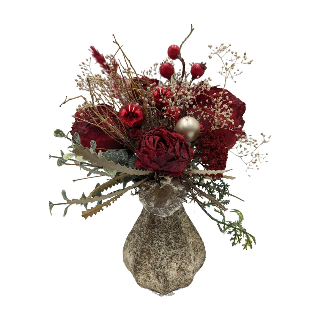 Freigestellt Sommergesteck Weihnachtsgesteck Rosen Schleierkraut Kugeln rot