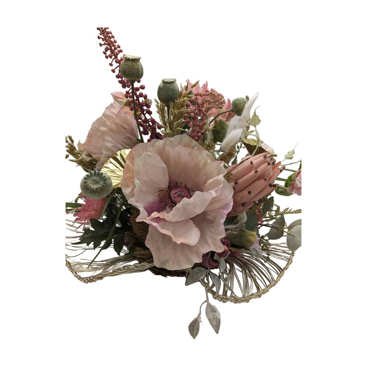 Freigestellt Sommergesteck Mohn Protea Spider rosa gold