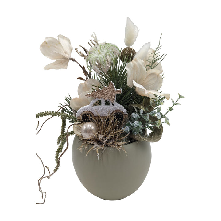 Freigestellt Weihnachtsgesteck Auto Magnolien Tanne Kugel creme olive