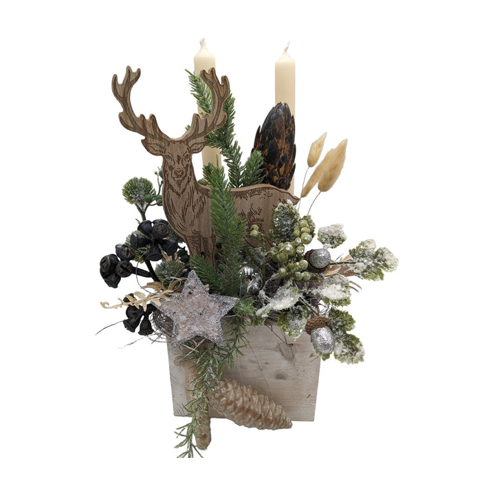 Freigestellt Weihnachtsgesteck Hirsch Stern Kugel Eichel creme natur silber