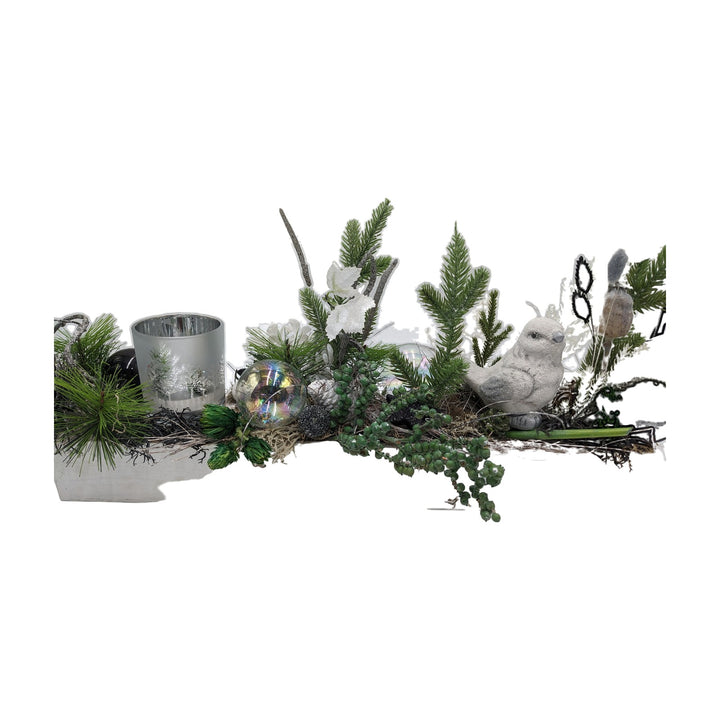 Freigestellt Weihnachtsgesteck Kugel Vogel Mohn weiß grün Tischgesteck lang